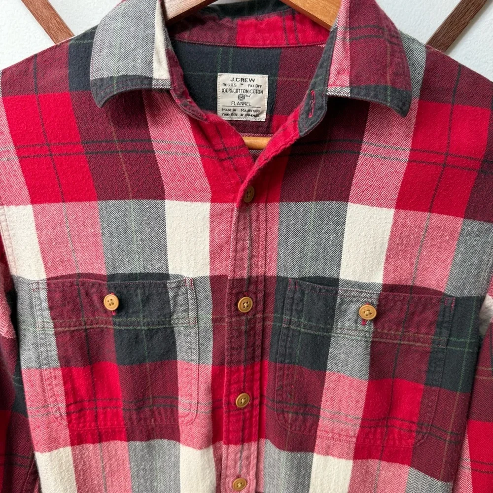 J. Crew Flannel Plaid Button Up 2 Pocket Shirt